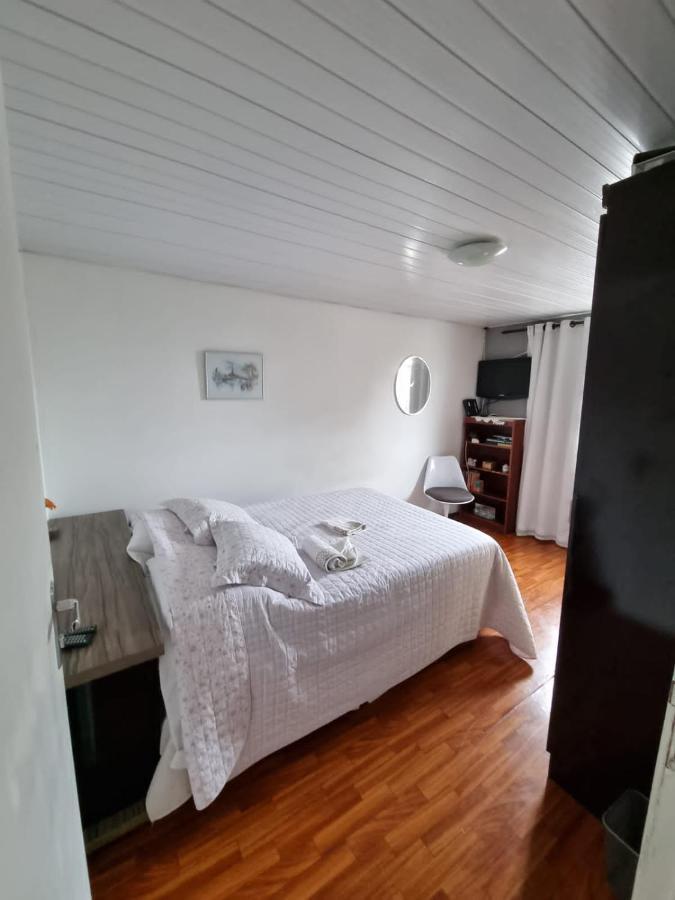 Casa Klos - Quartos Amplos Curitiba Zimmer foto